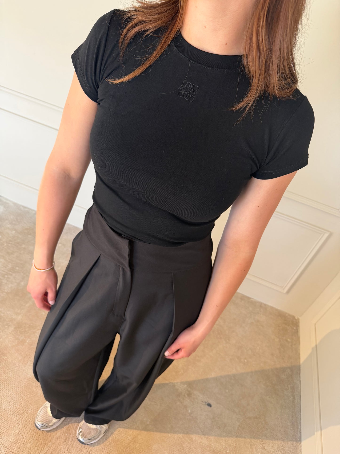 Lois T-Shirt - Black