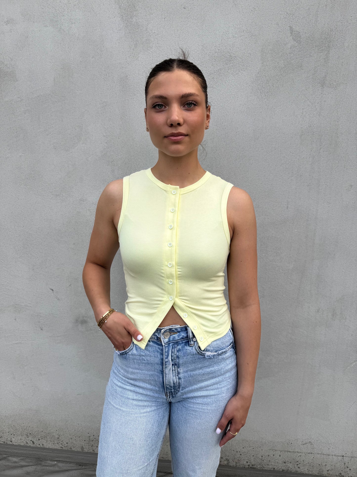 Button Top - Yellow