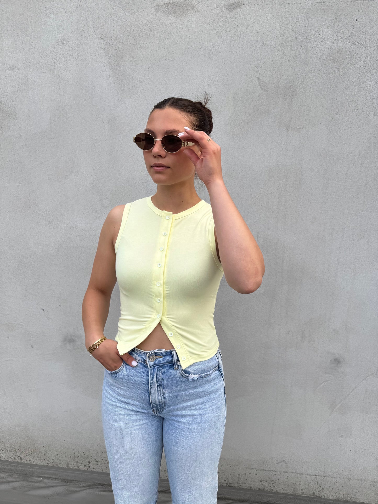 Button Top - Yellow