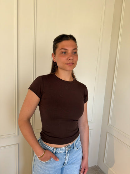 Lois T-Shirt - Chocolate