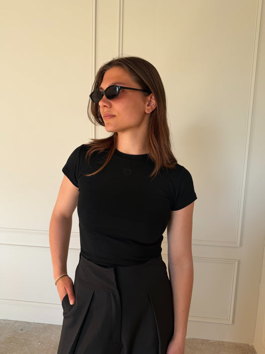 Lois T-Shirt - Black
