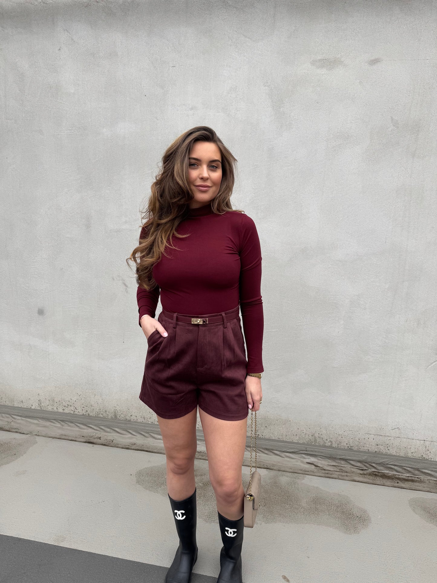 Suede Short - Burgundy