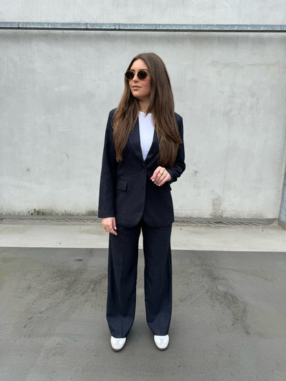Char Suit - Dark Blue